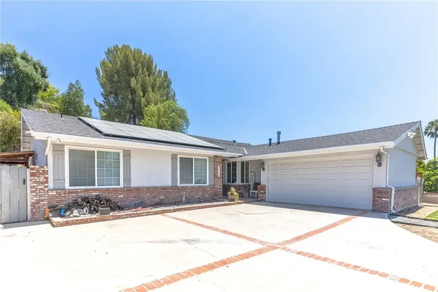 22201 Barbacoa, Saugus, CA 91350 - #3