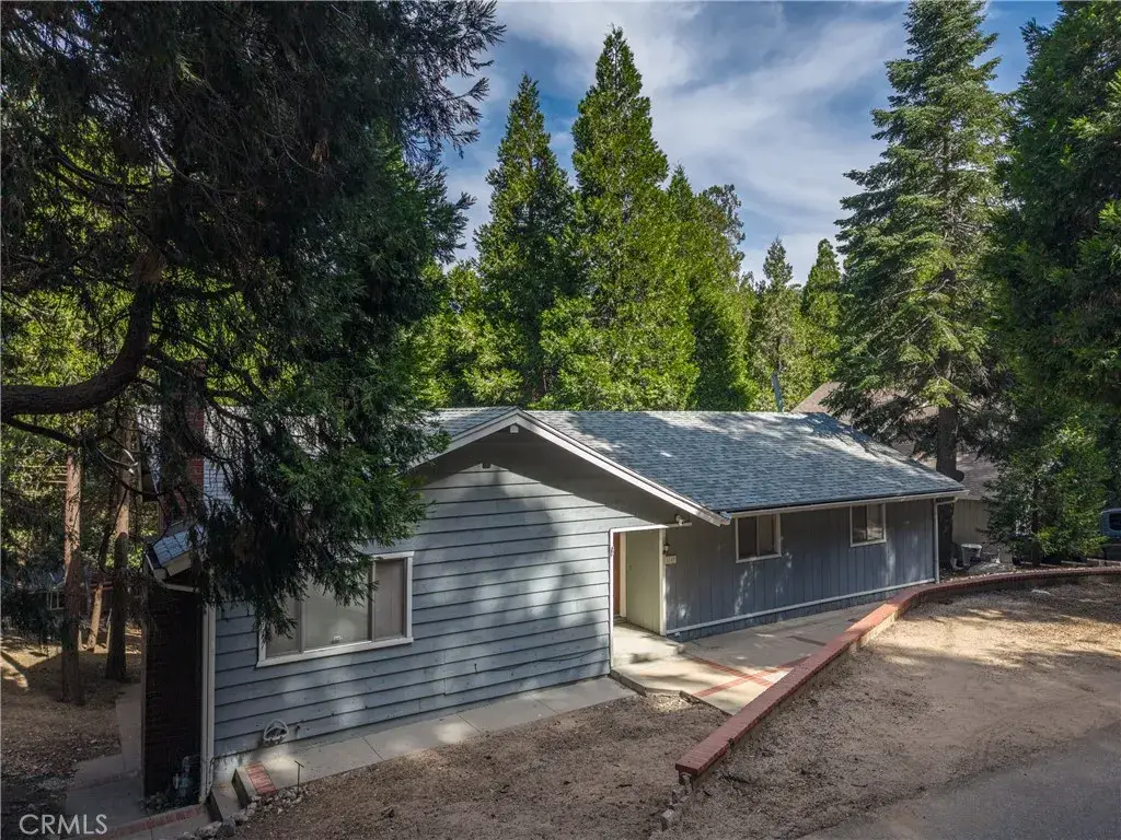 1163 Jungfrau, Crestline, CA 92325 - #1