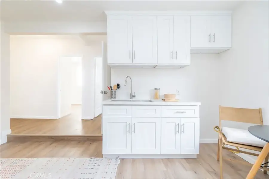 232 W 40th Place, Los Angeles, CA 90037 - #3