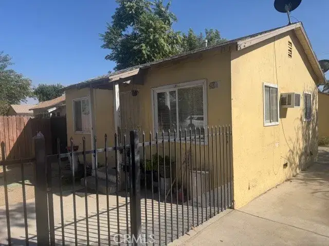 2037 Oregon Street, Bakersfield, CA 93305 - #2