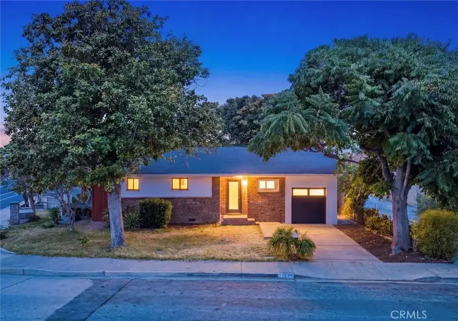 884 Lewis Avenue, Pomona, CA 91768 - #2