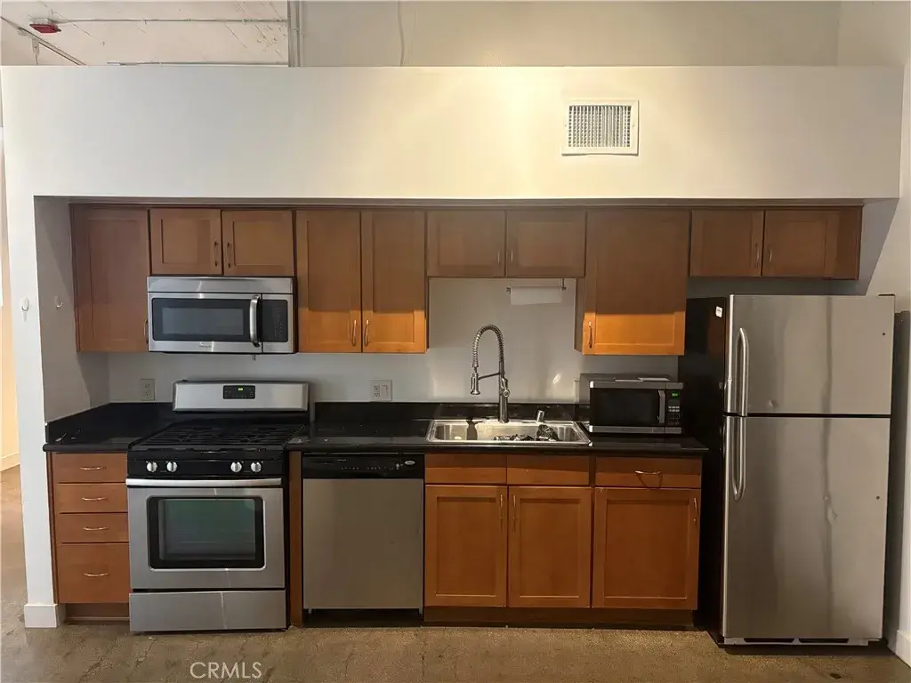 420 S San Pedro St Apt 226 Los Angeles Ca, Los Angeles, CA 90013 - #1