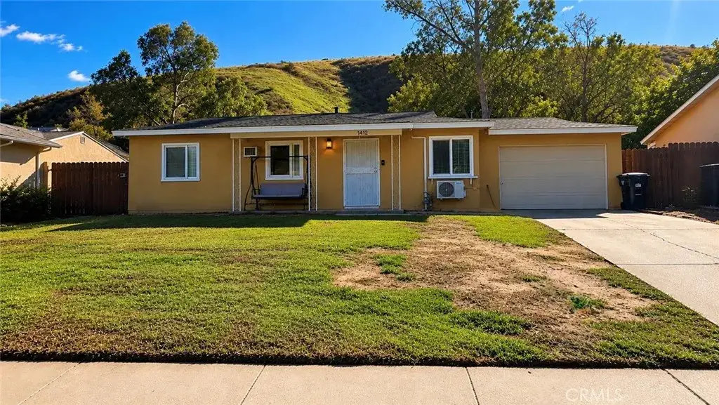 1419 Morgan, San Bernardino, CA 92407 - #1