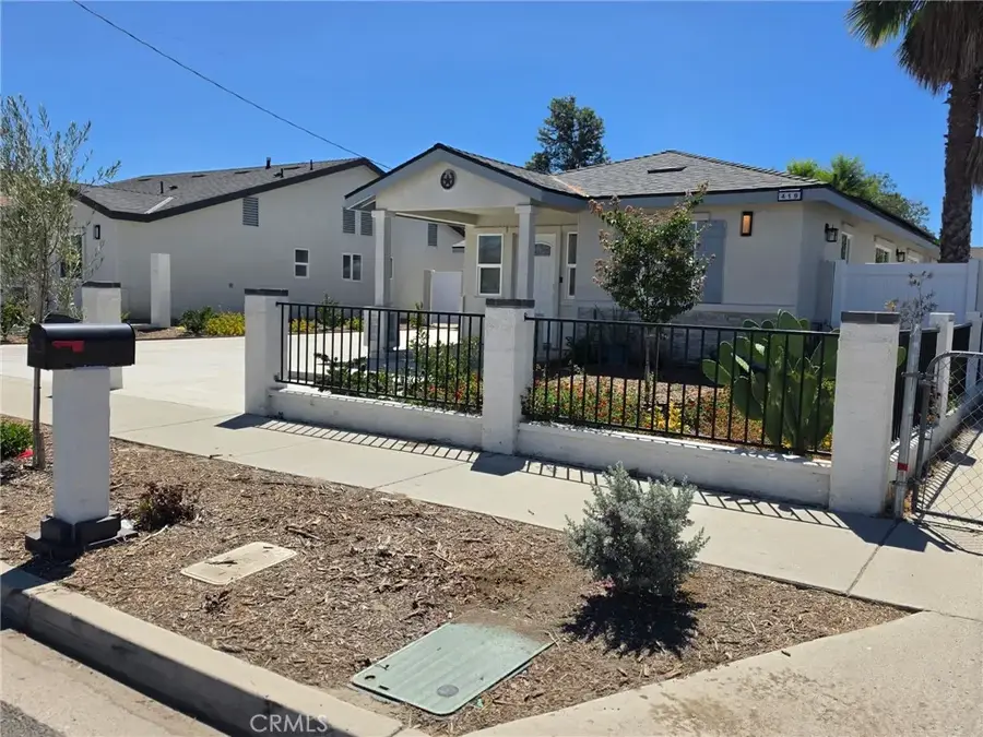 419 W Devonshire Avenue, Hemet, CA 92543 - #2