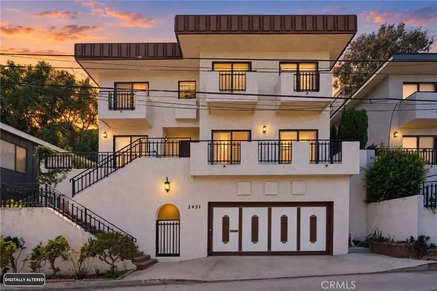 2431 Claremont, Los Angeles, CA 90027 - #2