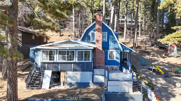 31734 Hilltop Boulevard, Running Springs, CA 92382