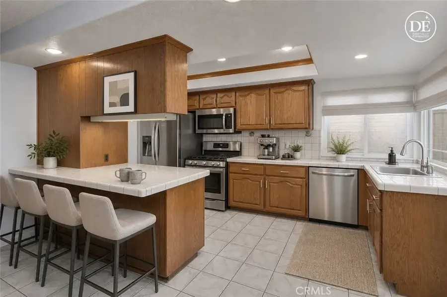 12564 Eckleson, Cerritos, CA 90703 - #2