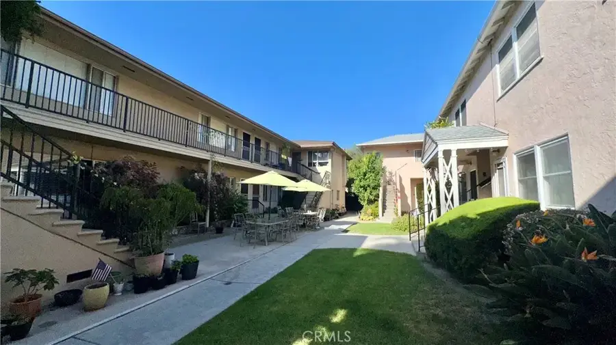 235 Termino #3, Long Beach, CA 90803 - #3