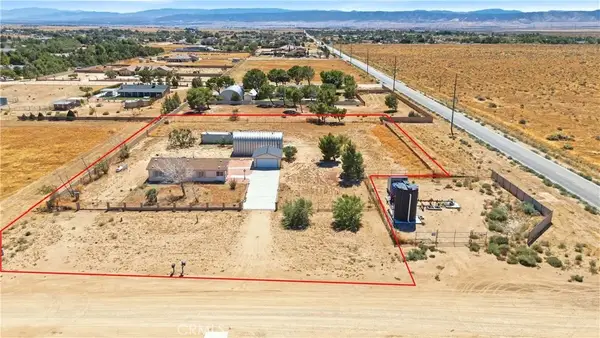8848 W Avenue D8, Lancaster, CA 93536