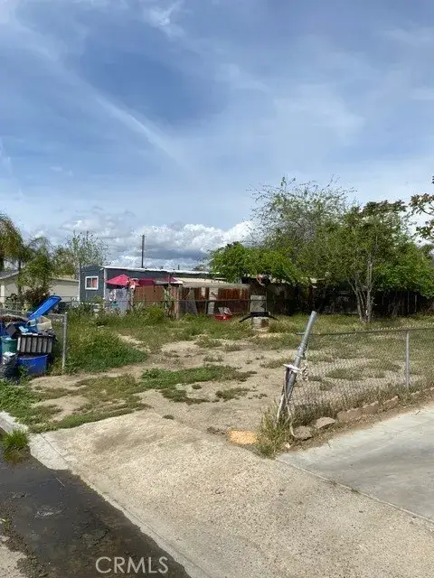 904 Curtis, Bakersfield, CA 93307 - #2