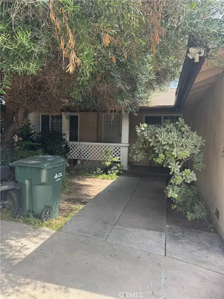 12518 Bellder, Downey, CA 90242 - #1