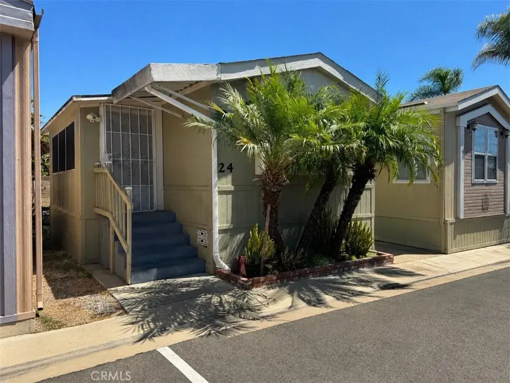 17820 Lakewood #24, Bellflower, CA 90703 - #1