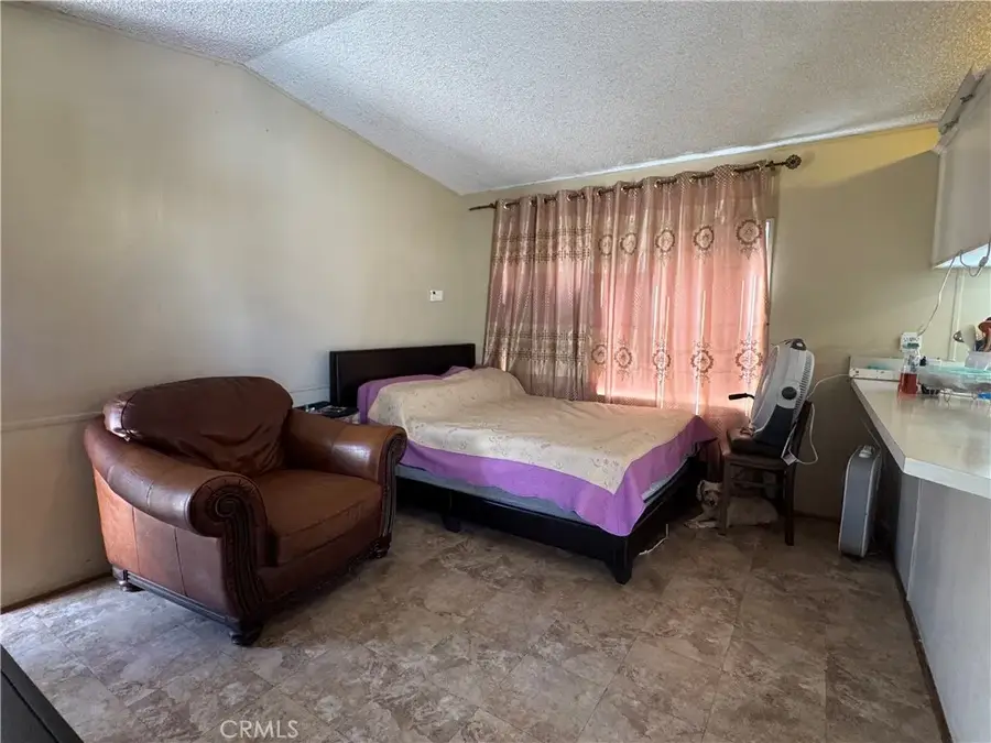 17820 Lakewood #24, Bellflower, CA 90703 - #3