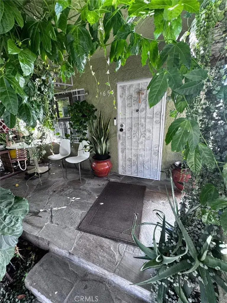 1653 W 68th, Los Angeles, CA 90047 - #1