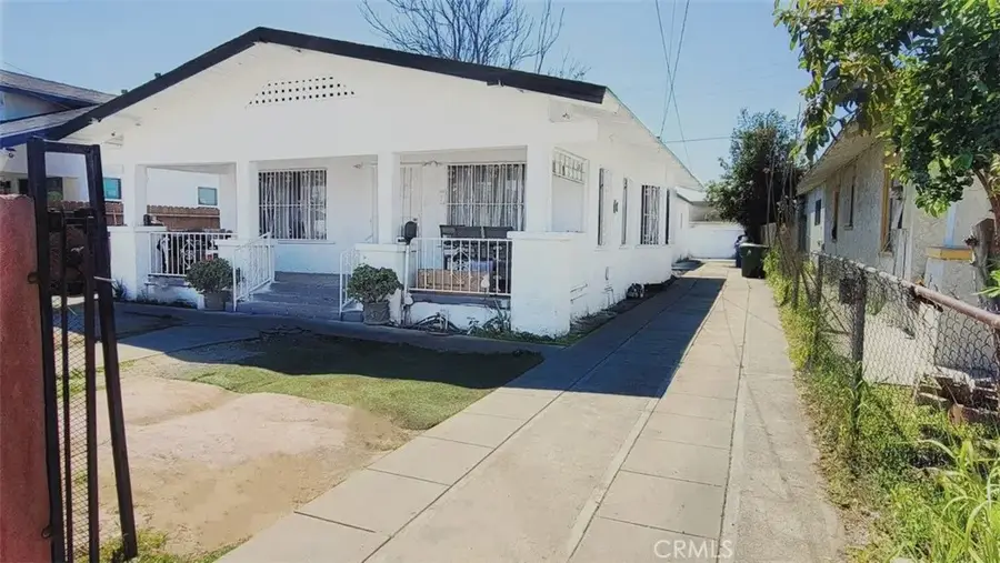 242 W 58th, Los Angeles, CA 90037 - #2
