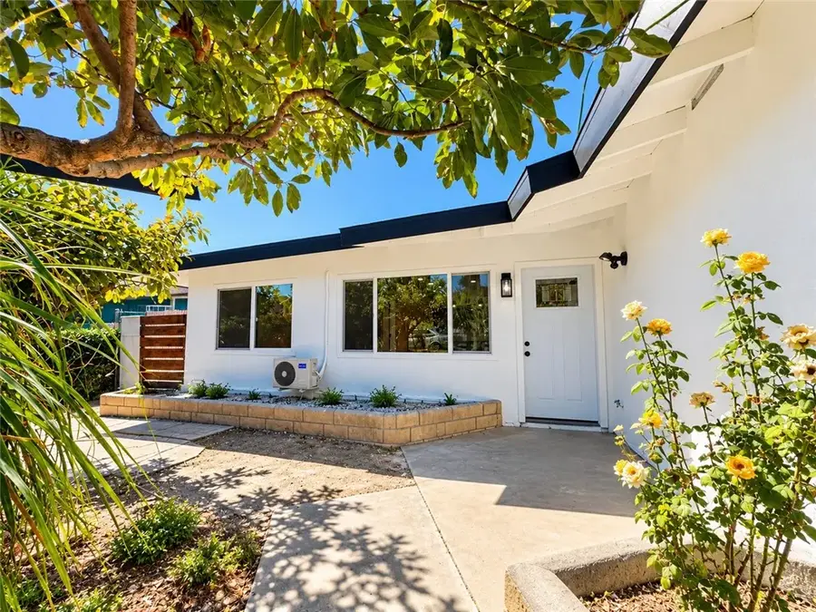 2128 N Bristol, Santa Ana, CA 92706 - #2