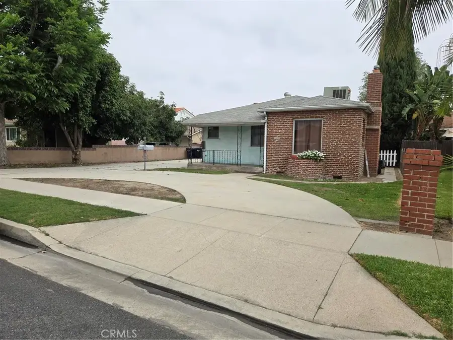 7245 Luxor, Downey, CA 90241 - #2