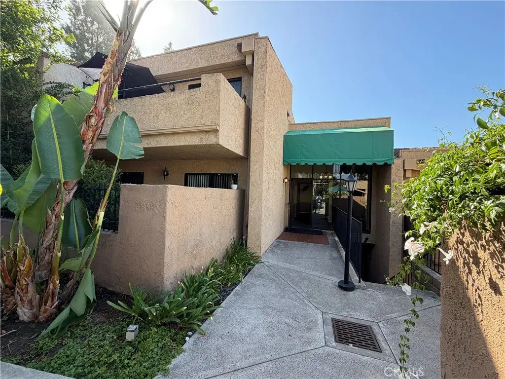 4788 Lakeview, Yorba Linda, CA 92886 - #1