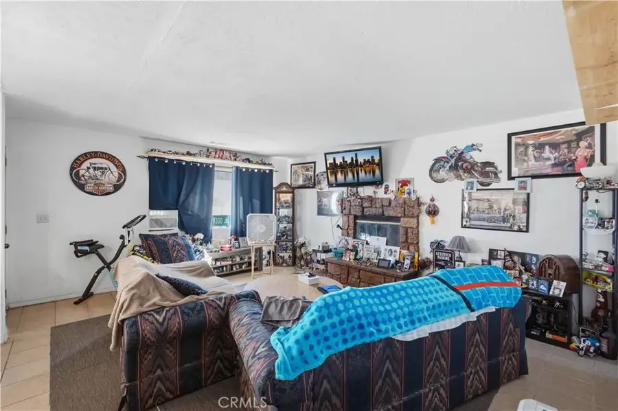 10916 Maya, Adelanto, CA 92301 - #3