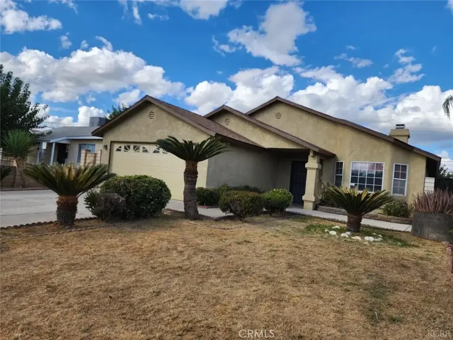 725 18th Place, Delano, CA 93215 - Image #2
