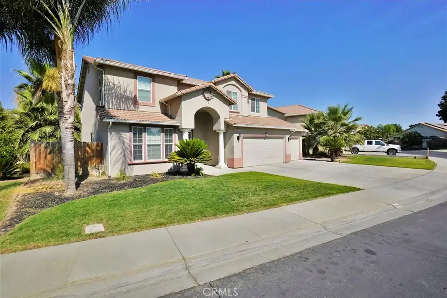 1095 Paradise Drive, Lemoore, CA 93245 - Image #2
