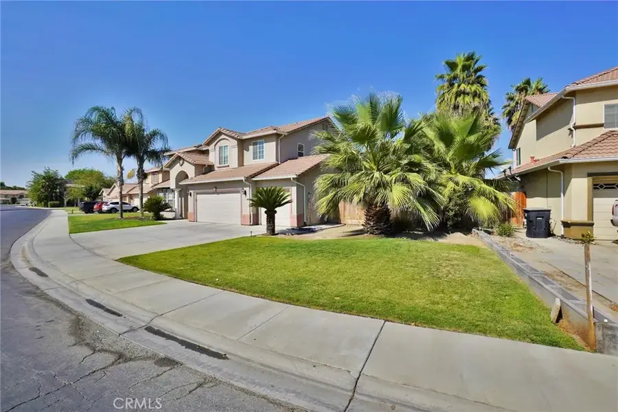 1095 Paradise Drive, Lemoore, CA 93245 - Image #3