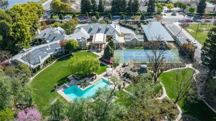 5811 N Forkner Avenue, Fresno, CA 93711 - Image #3