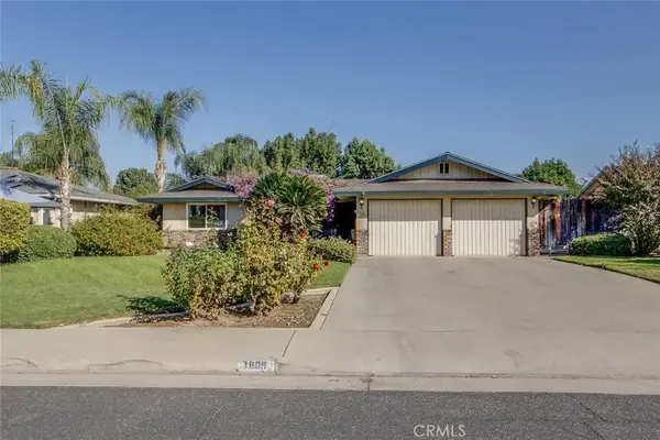 1609 E Bolinger, Dinuba, CA 93618