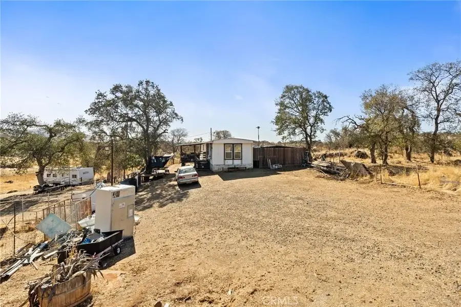 4963 Valley Ln, Catheys Valley, CA 93506 - Image #3