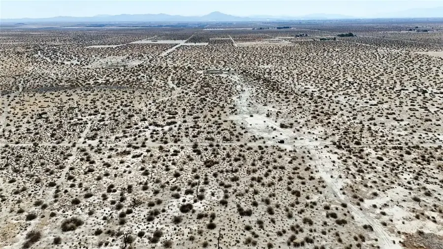 18 Skyranch, Adelanto, CA 92301 - Image #3