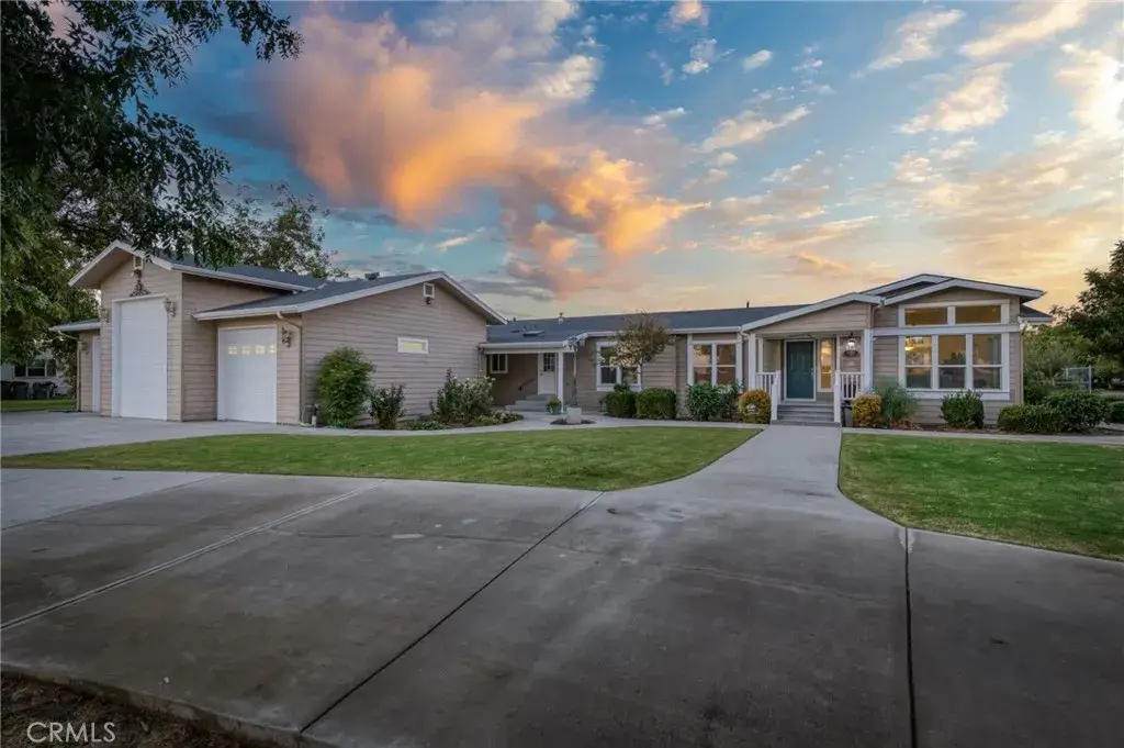 8646 Cairo, Laton, CA 93242 - Image #1