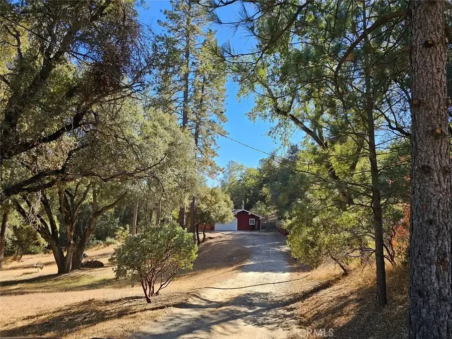 46510 Bissett Station, Ahwahnee, CA 93601 - Image #2