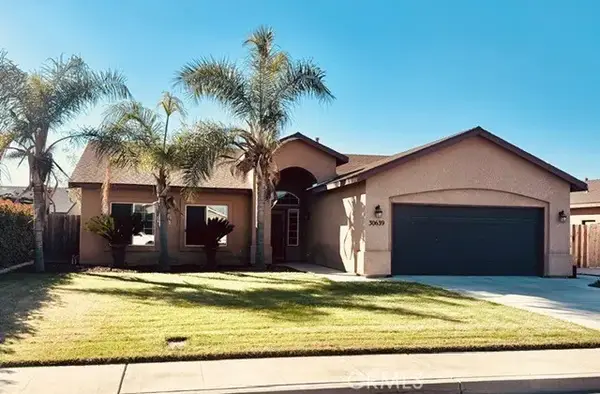 30639 Kit Fox Court, Visalia, CA 93291