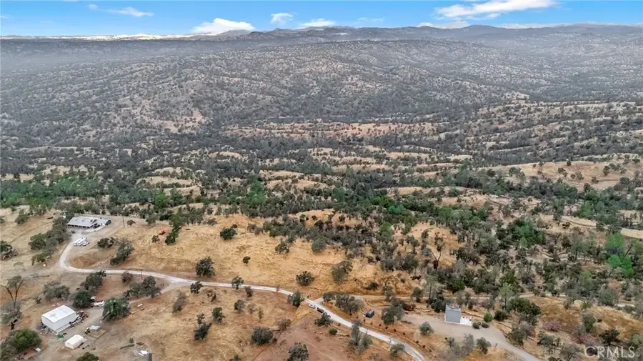 37749 Misty Ridge, Raymond, CA 93653 - Image #2