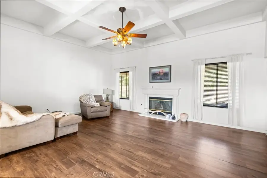 900 Michelle Court, Chowchilla, CA 93610 - Image #3