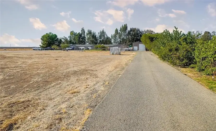 34681 Avenue 12, Madera, CA 93636 - Image #3