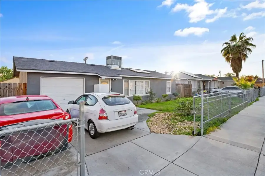 821 Lincoln Street, Hanford, CA 93230 - Image #2