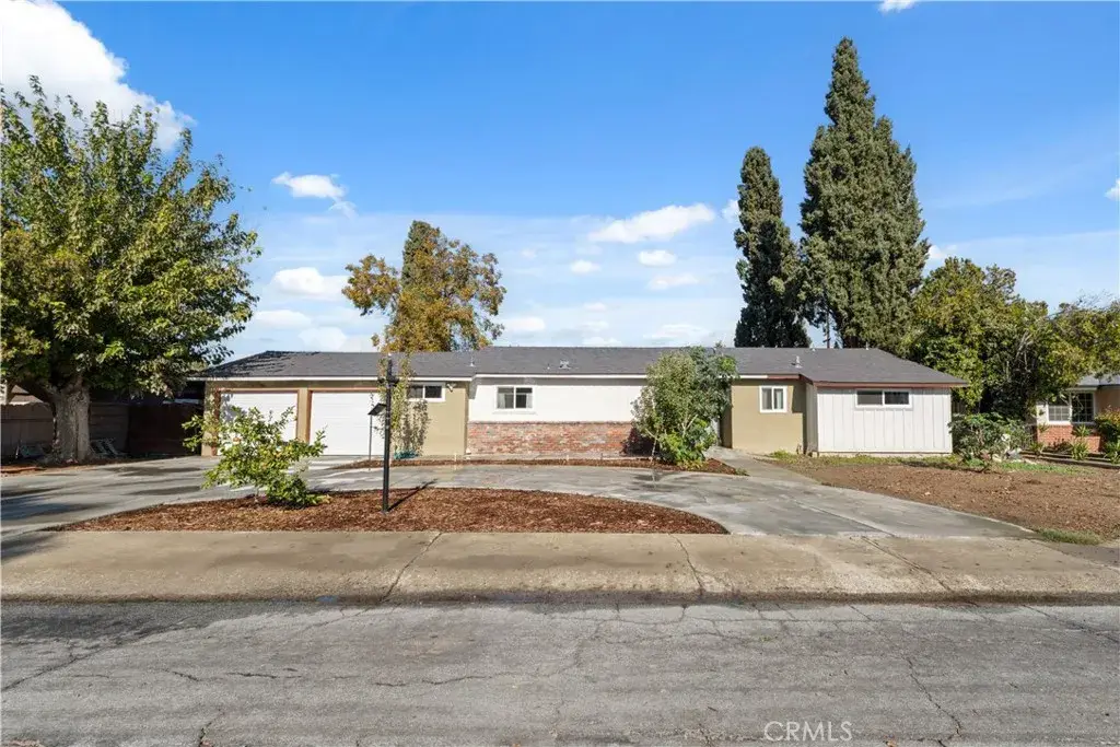 424 W Yale Avenue, Coalinga, CA 93210 - Image #1