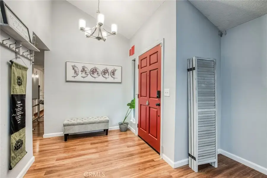 6189 N Cleo Avenue, Fresno, CA 93722 - Image #3