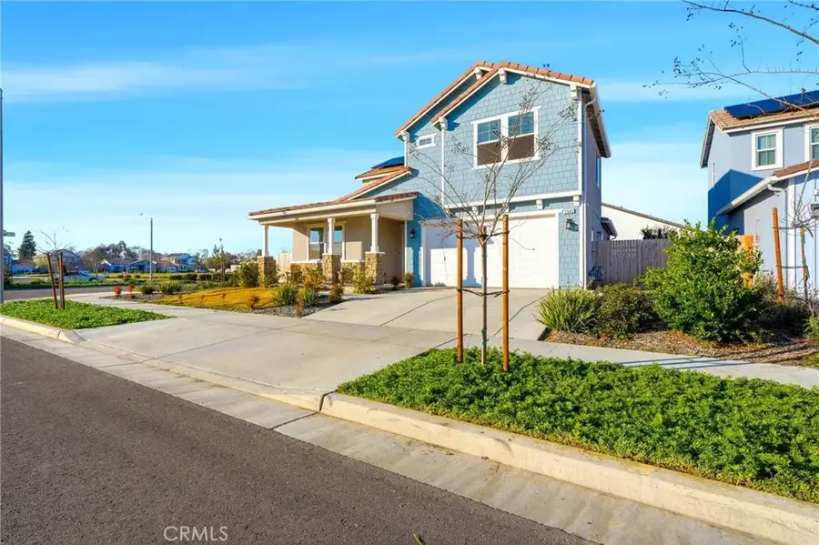 2566 Muscat, Hanford, CA 93230 - Image #2