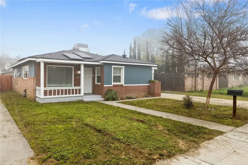 980 E Apricot, Tulare, CA 93274 - Image #1
