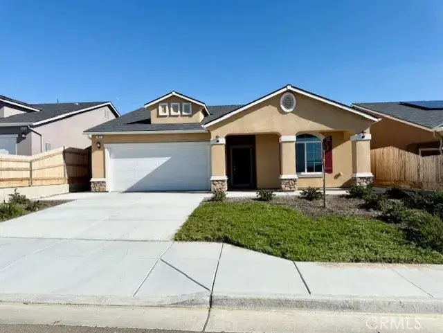 913 Grangeville Avenue, Avenal, CA 93204 - #1