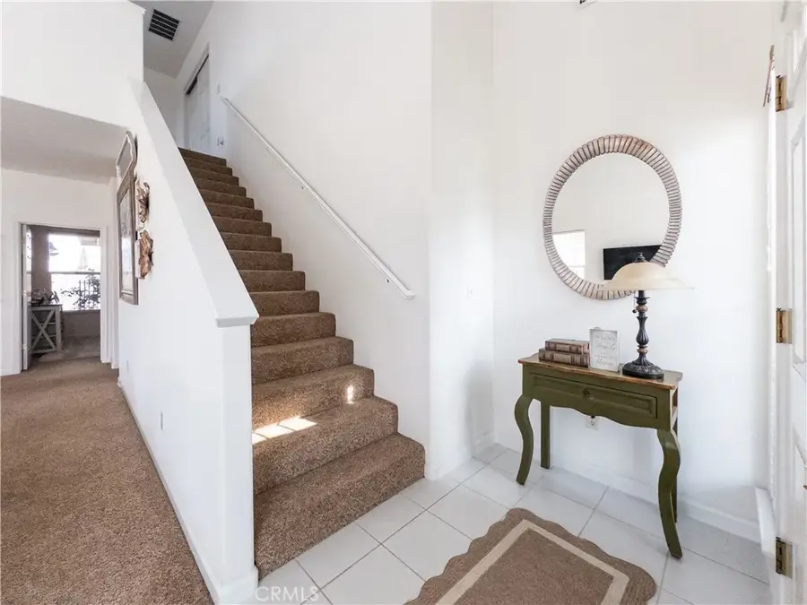 337 Village Drive, Dinuba, CA 93618 - #3