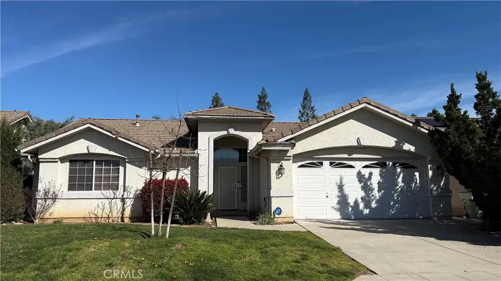 4514 W Oswego, Fresno, CA 93722 - #1