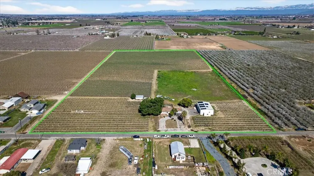 11430 E Saginaw, Selma, CA 93662 - #1