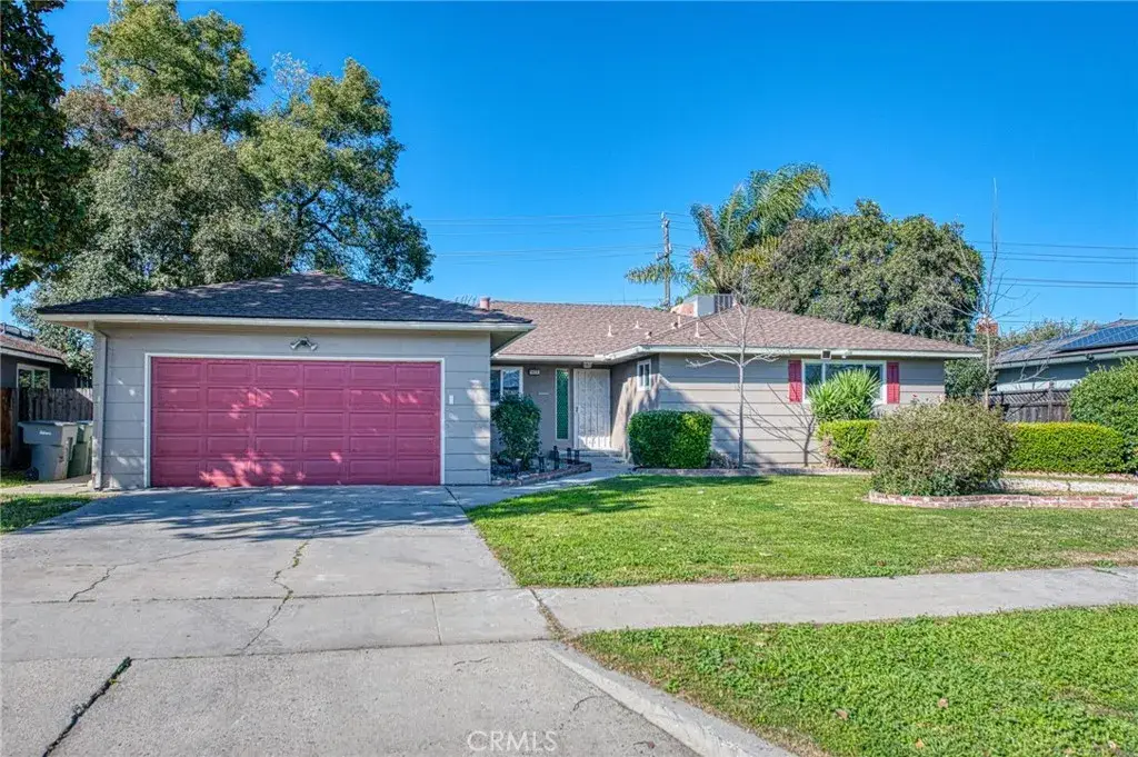 5435 N Bond Street, Fresno, CA 93710 - #1