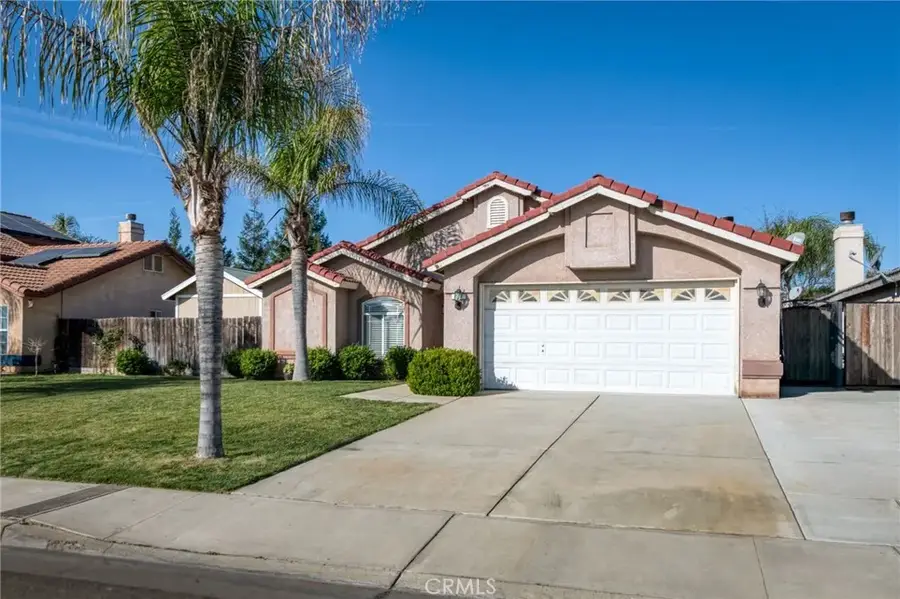 423 N Morningside, Dinuba, CA 93618 - #3