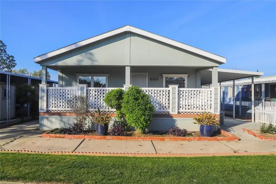 2706 W Ashlan, Fresno, CA 93705 - #2