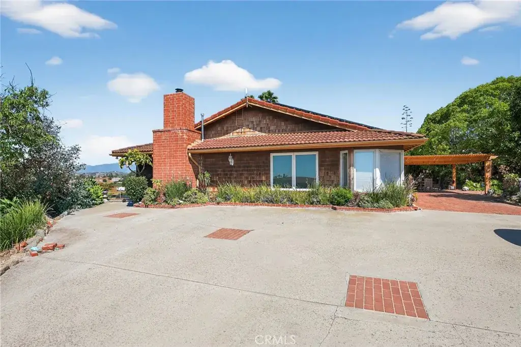 10085 W Lilac, Escondido, CA 92026 - #1