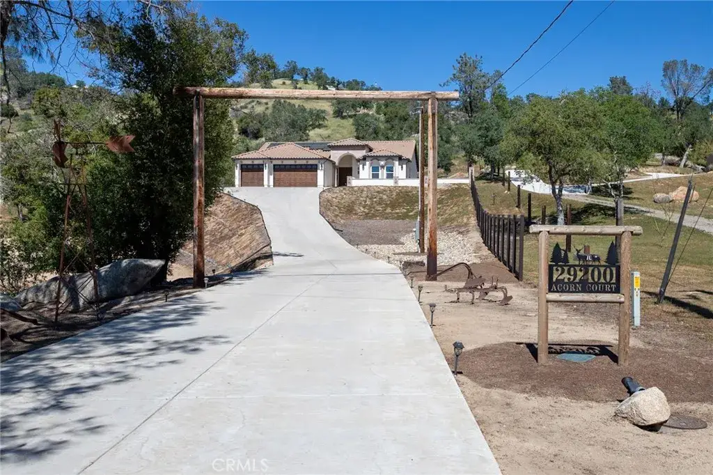 29200 Acorn Ct, Coarsegold, CA 93614 - #1